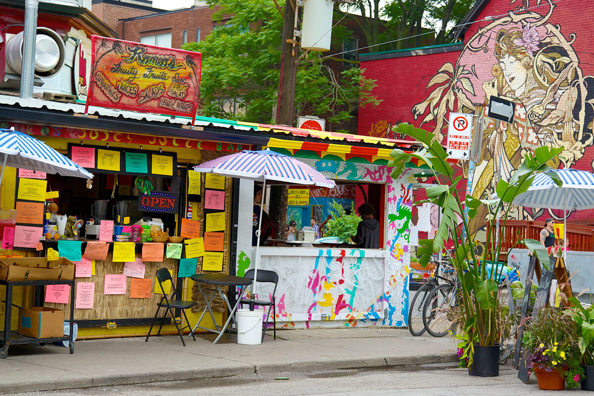 Kensington Market | Toronto City Guide - LiwinCo